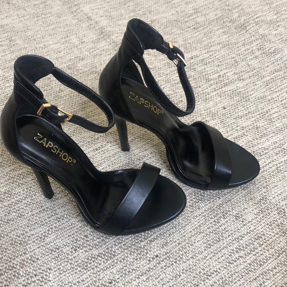 ZAPSHOES BLACK SANDALS SIZE 36 - Picture 3 of 7